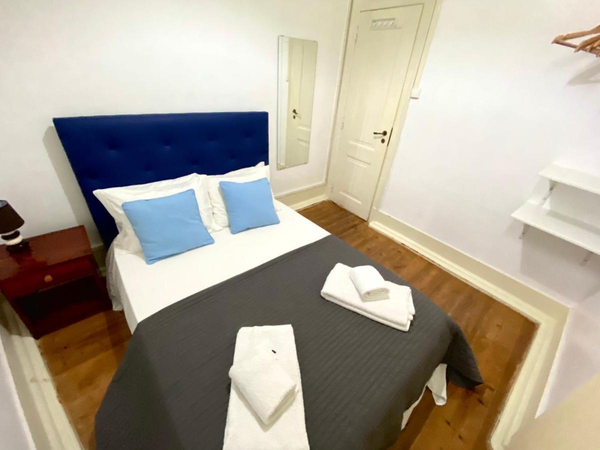 Relax Chiado 3 - Cute Little Double Room With Shared Bathroom Lissabon Buitenkant foto